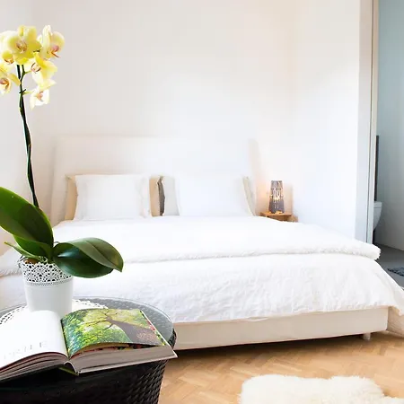 Bed & Breakfast Aura Rossa *